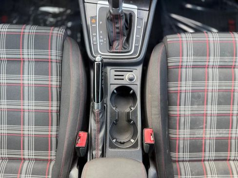 Used 2015 Volkswagen GTI S image 19