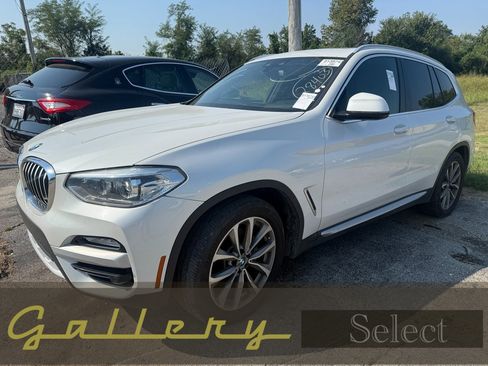 Used 2019 BMW X3 sDrive30i w/ Premium Package image 1