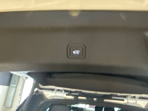 Used 2023 GMC Yukon Denali Ultimate w/ LPO, Floor Liner Package AWD/4WD image 17