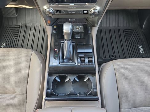 Used 2021 Lexus GX 460 Premium image 20