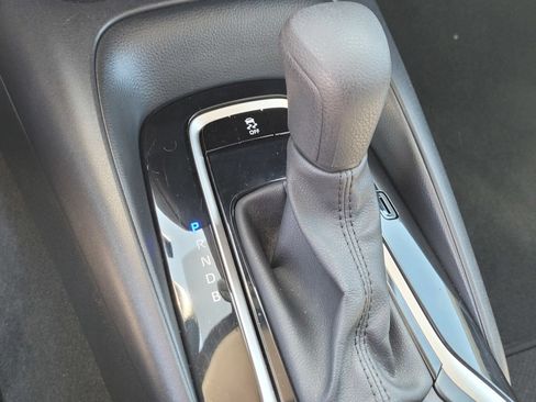 Used 2023 Toyota Corolla LE w/ Carpet Mat Package (TMS) FWD image 19