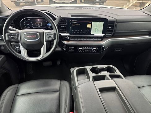 Used 2025 GMC Sierra 1500 SLT RWD image 18