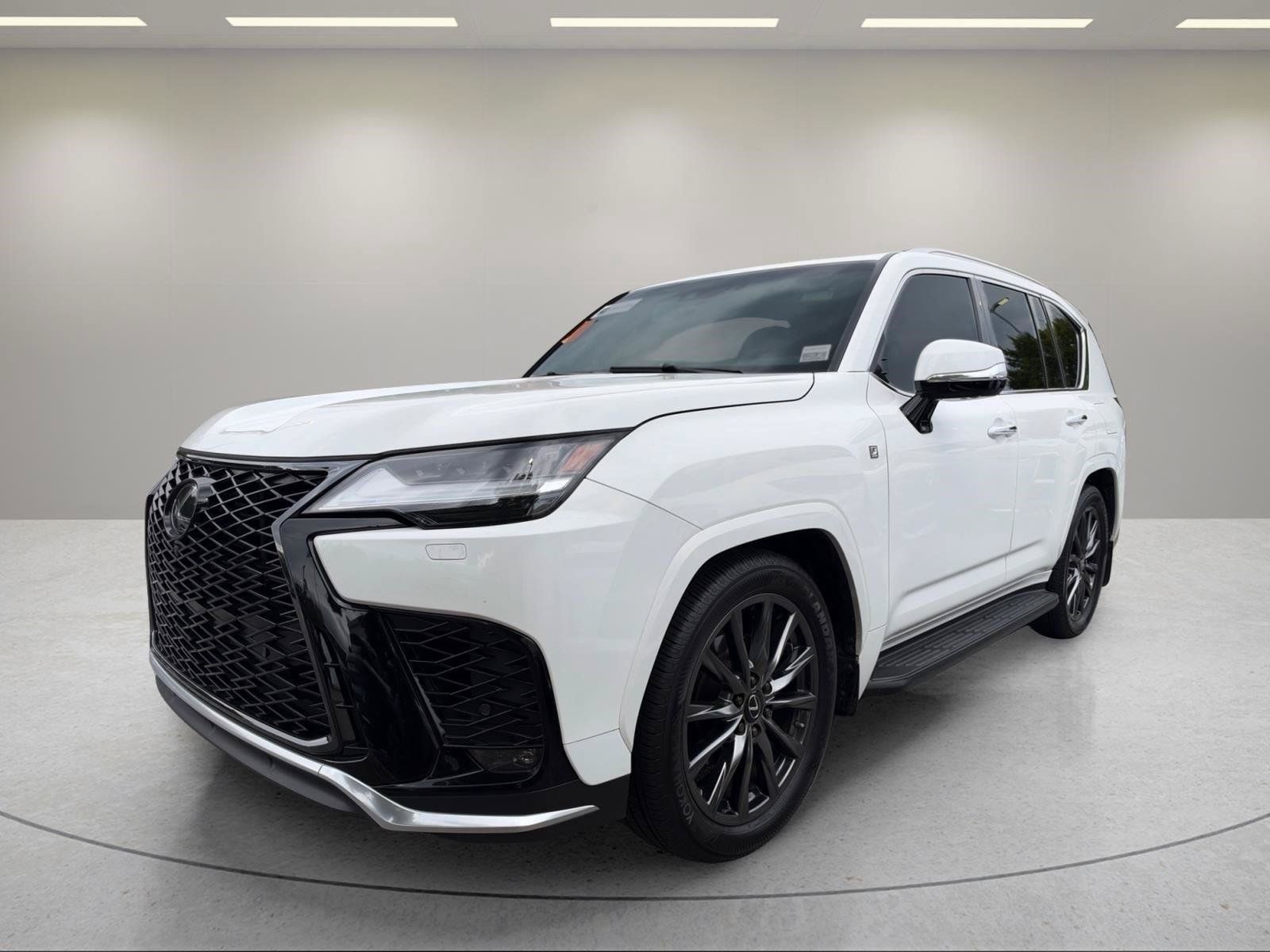 Used 2023 Lexus LX 600 F Sport w/ Accessory Package (Z1) AWD/4WD image 1