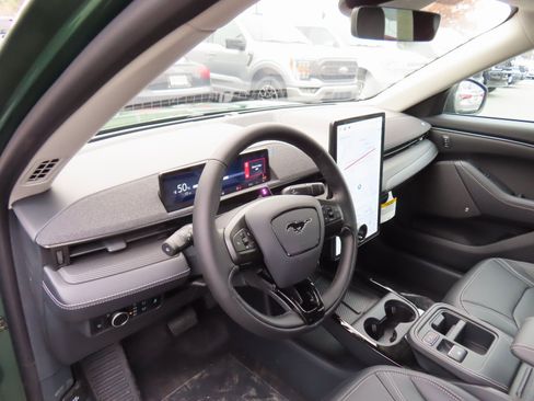 New 2025 Ford Mustang Mach-E Premium image 8