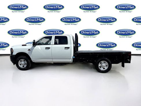Used 2024 RAM 3500 Tradesman image 4