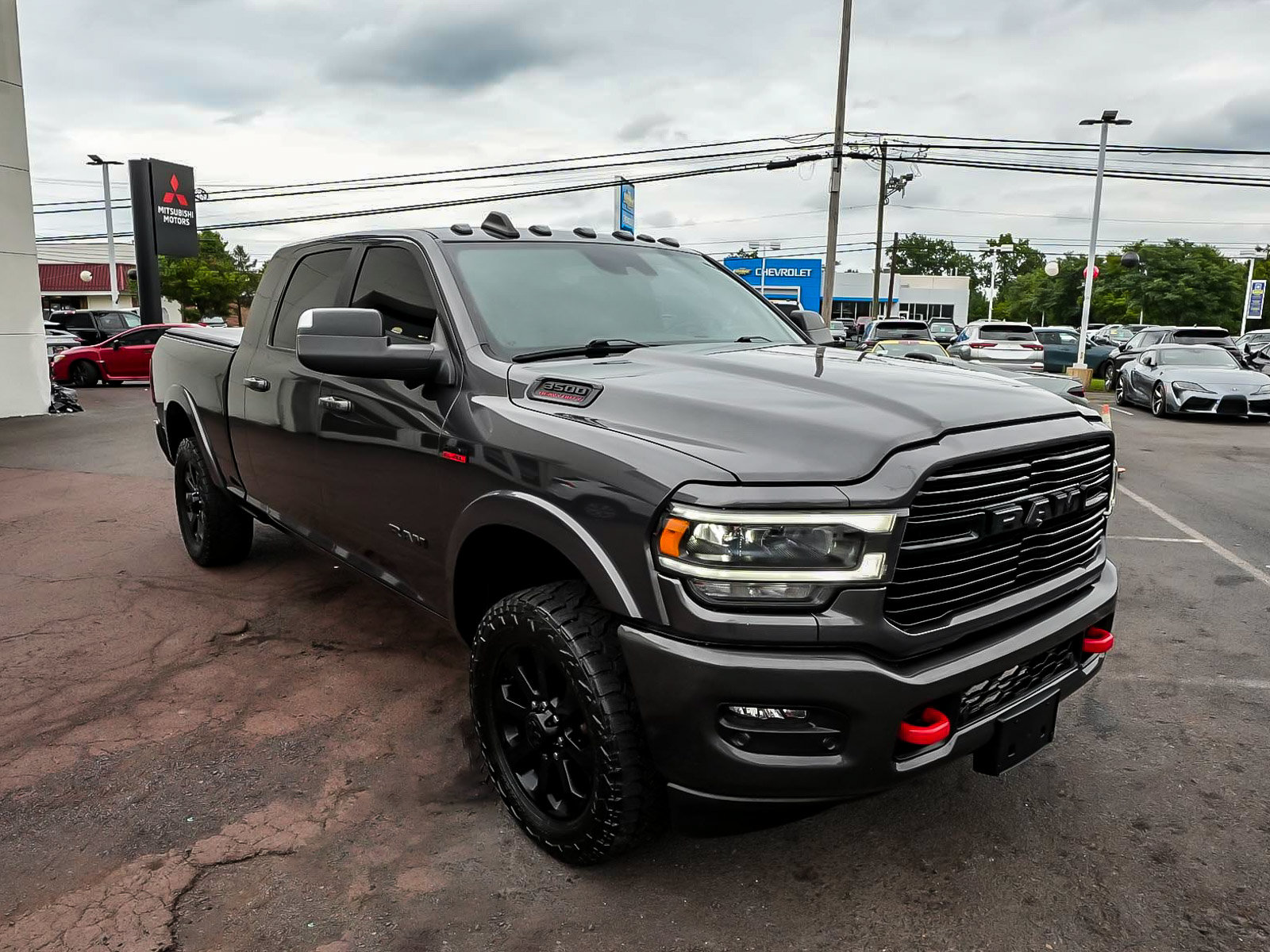 Used 2022 RAM 3500 Laramie w/ Night Edition AWD/4WD image 3