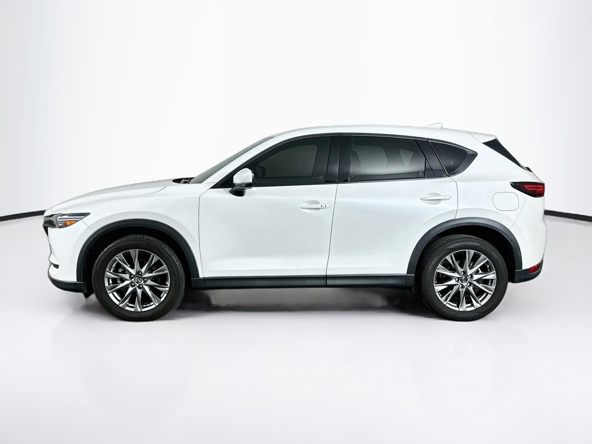 Used 2020 MAZDA CX-5 Signature AWD/4WD image 4