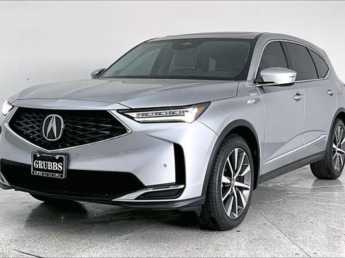 Certified 2026 Acura MDX FWD w/ Technology Package image 5