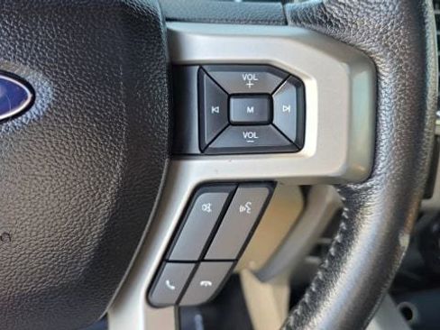 Used 2016 Ford F150 Lariat AWD/4WD image 25