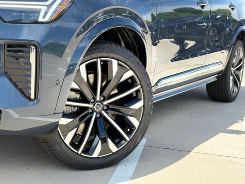 New 2026 Volvo XC90 T8 Ultra w/ Protection Package Premier AWD/4WD image 7