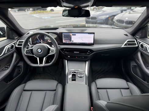 Certified 2025 BMW 430i w/ M Sport Package image 20