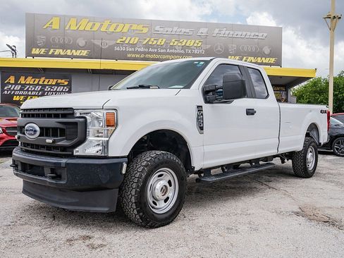 Used 2021 Ford F250 XL w/ Power Equipment Group AWD/4WD image 9