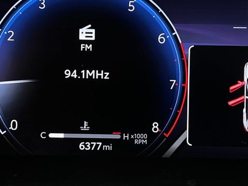 Used 2025 Toyota Grand Highlander AWD image 18