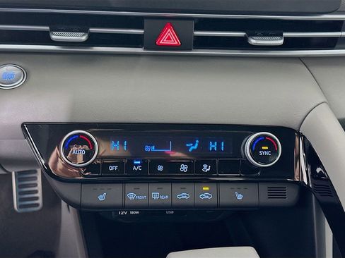 New 2026 Hyundai Elantra SEL Sport image 13