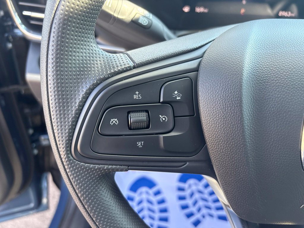 Used 2025 Buick Envista Preferred FWD image 20