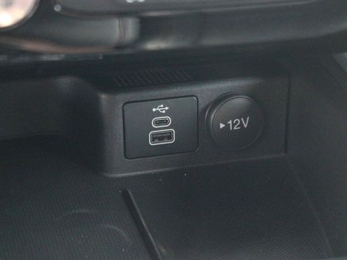 Used 2024 Ford Escape ST-Line w/ Tech Pack #1 AWD/4WD image 29