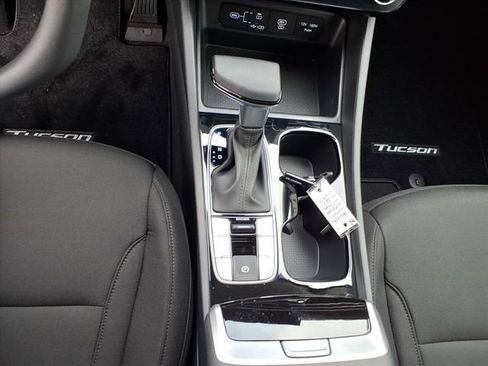 New 2026 Hyundai Tucson SEL FWD image 16