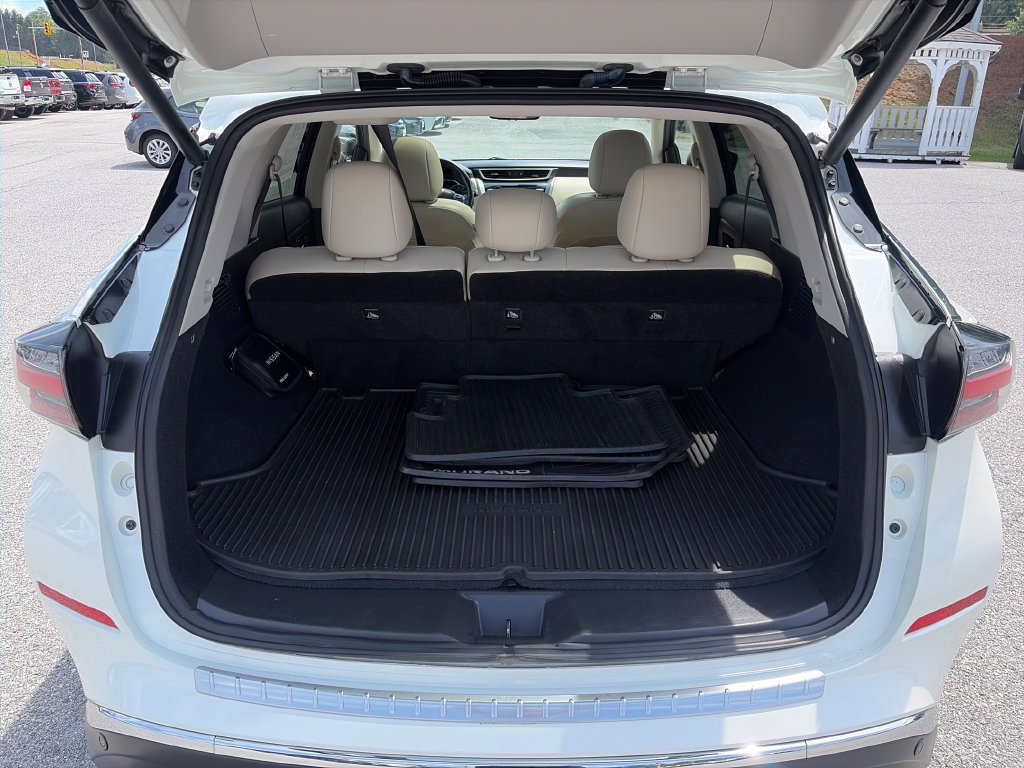 Used 2024 Nissan Murano Platinum w/ Cargo Package AWD/4WD image 24