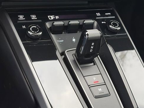 Used 2022 Porsche 911 Carrera image 20