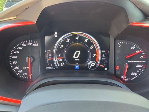 Used 2017 Chevrolet Corvette Stingray Convertible RWD image 20