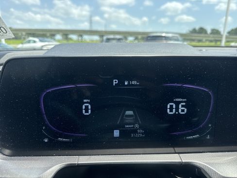 Certified 2024 Kia Telluride S w/ S Sunroof Package FWD image 32