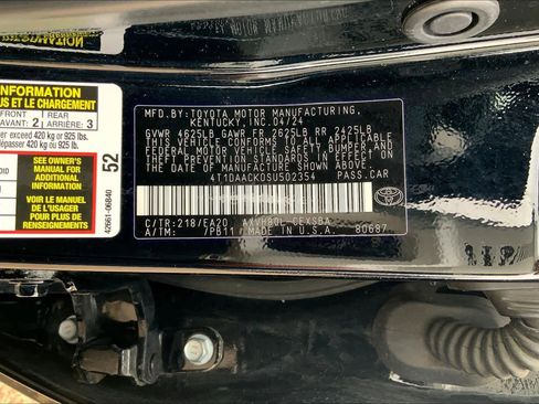 Used 2025 Toyota Camry SE image 29