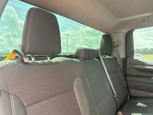 Used 2023 Chevrolet Silverado 1500 LT AWD/4WD image 27