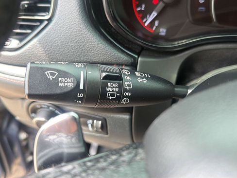 Used 2021 Dodge Durango R/T w/ Blacktop Package AWD/4WD image 21