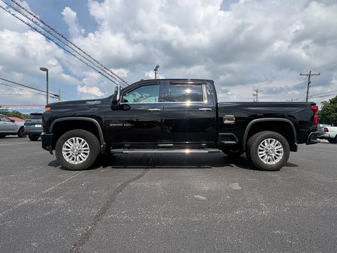 Used 2020 Chevrolet Silverado 2500 High Country w/ Z71 Off-Road Package AWD/4WD image 2