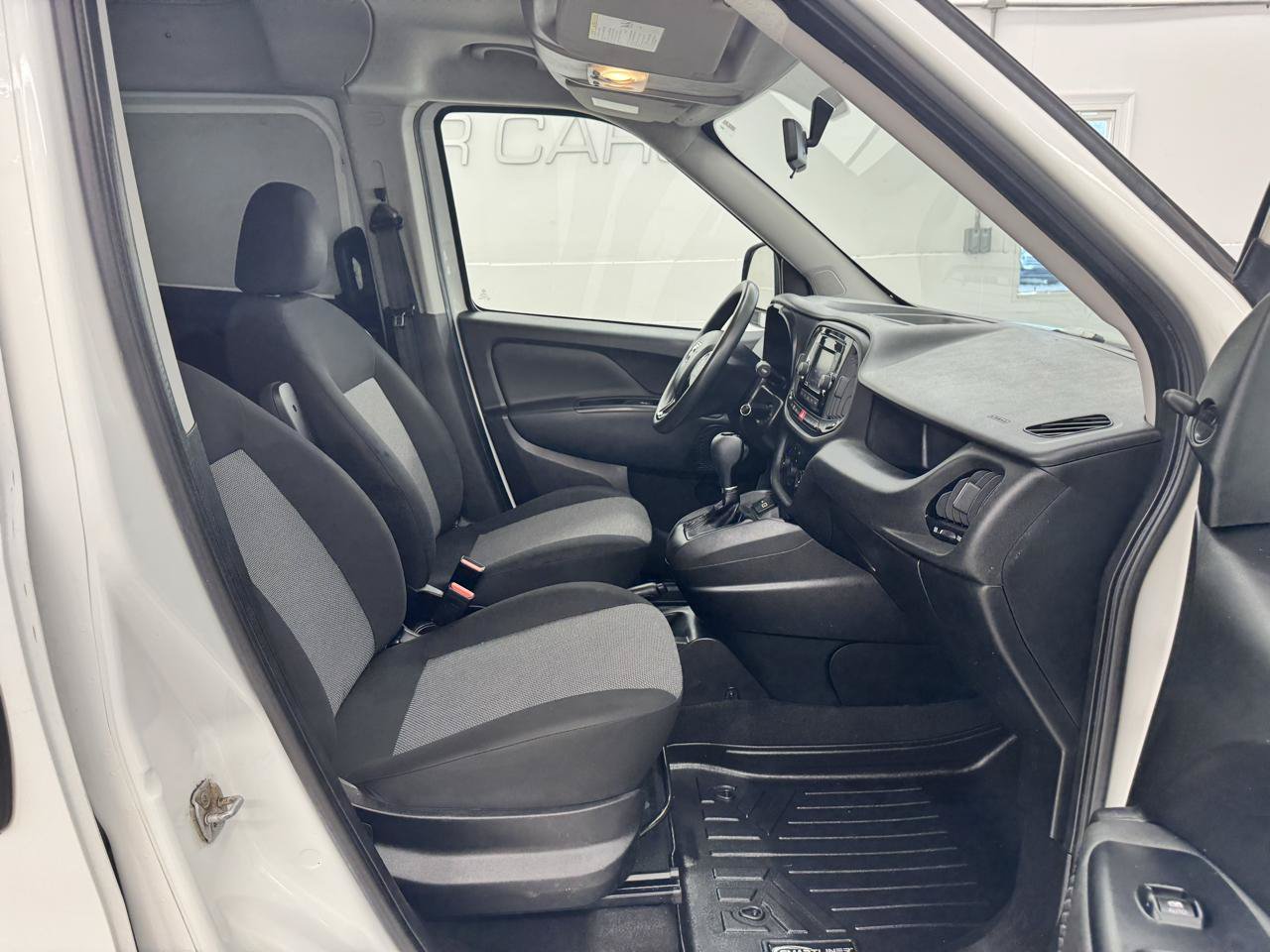 Used 2021 RAM ProMaster City Tradesman FWD image 16