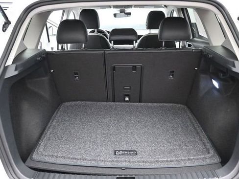 New 2026 Volkswagen Taos SE AWD/4WD image 12