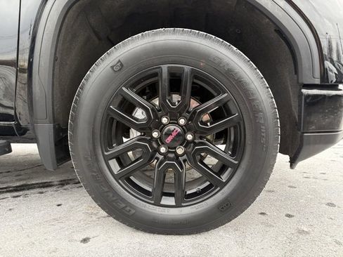 Used 2022 GMC Sierra 1500 Elevation image 18