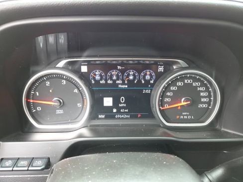 Used 2021 Chevrolet Silverado 2500 High Country w/ Z71 Off-Road Package image 23