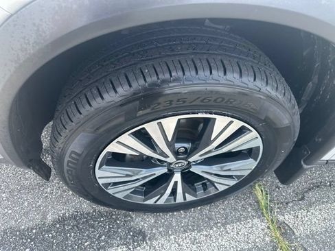 Used 2023 Nissan Rogue SV AWD/4WD image 12