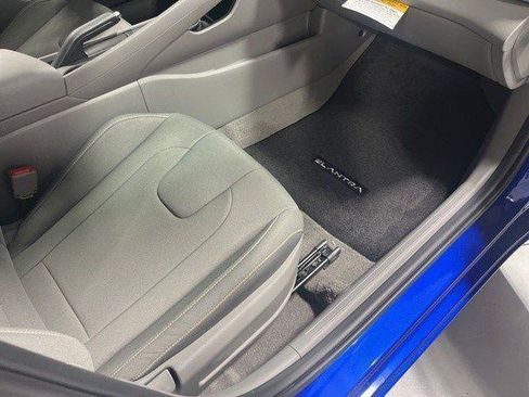 New 2026 Hyundai Elantra Sport FWD image 21