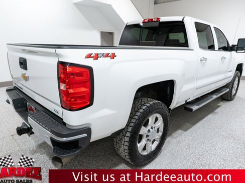 Used 2018 Chevrolet Silverado 2500 LTZ w/ Duramax Plus Package image 5