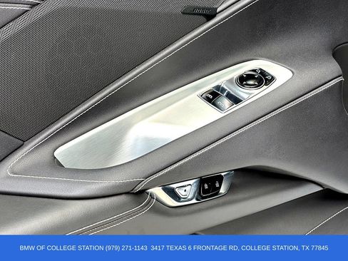 Used 2022 Chevrolet Corvette Stingray Coupe RWD image 12