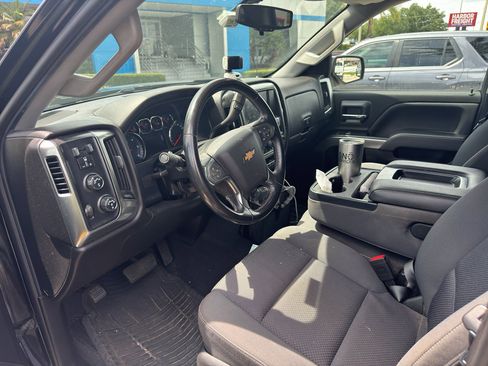 Used 2019 Chevrolet Silverado 1500 LT w/ All Star Edition image 3