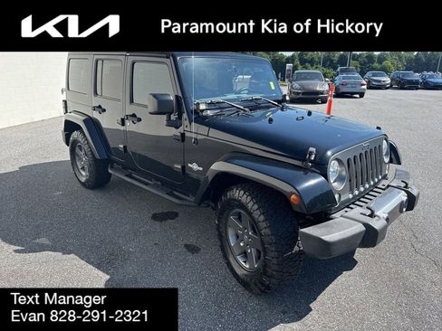 Used 2015 Jeep Wrangler Unlimited Sport AWD/4WD image 3