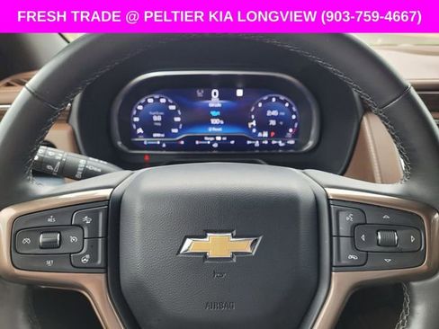 Used 2023 Chevrolet Suburban High Country image 33