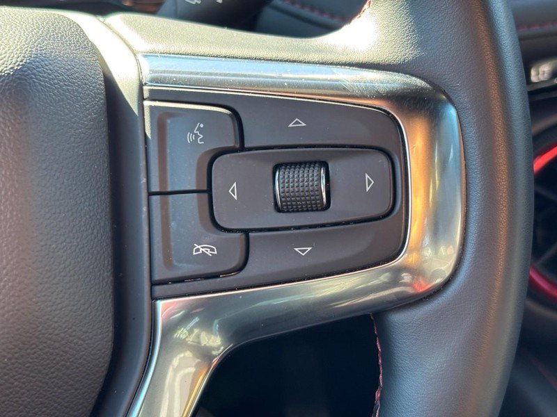 Used 2025 Chevrolet Blazer RS AWD/4WD image 18