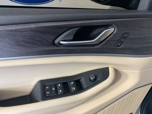 Used 2021 Jeep Grand Cherokee L Limited RWD image 14