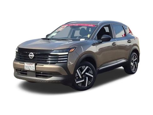 Used 2026 Nissan Kicks SV w/ SV Premium Package FWD image 1