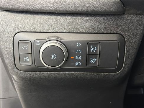 Used 2022 Ford Escape SEL w/ Class II Trailer Tow Package image 24