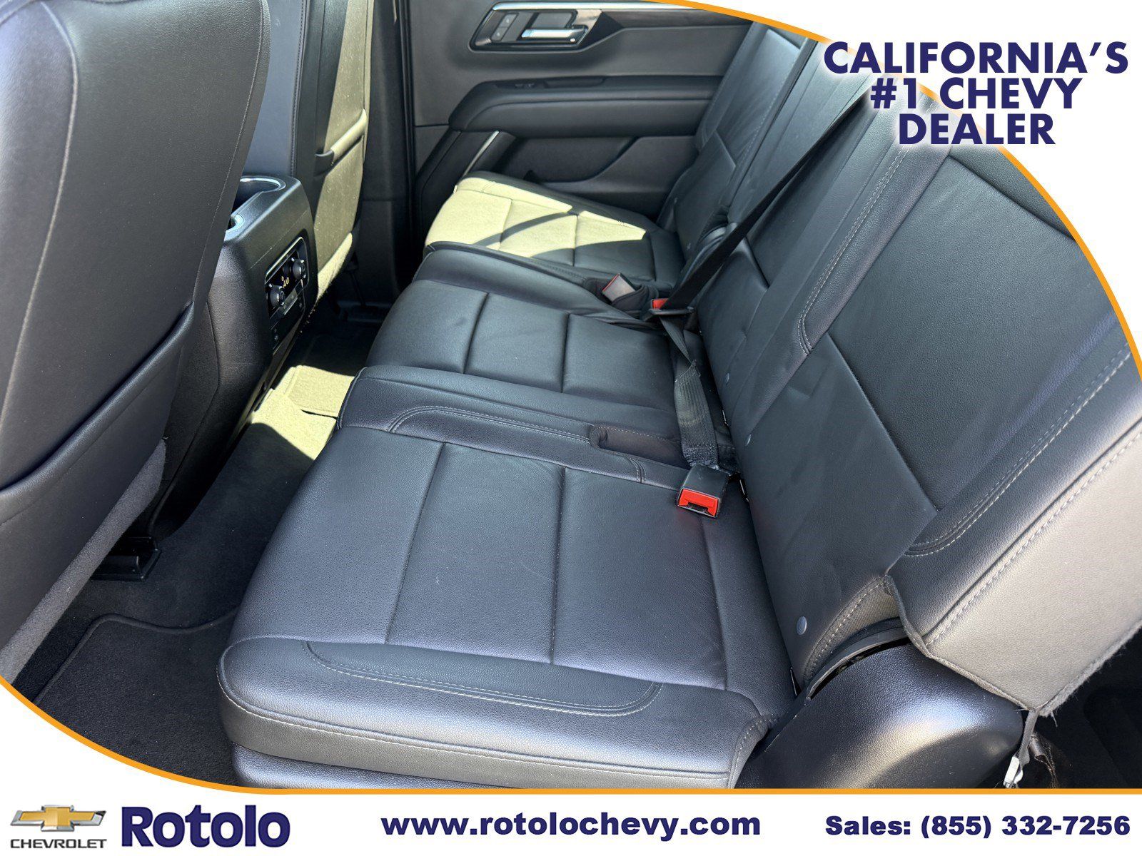 Used 2025 Chevrolet Tahoe Z71 AWD/4WD image 14