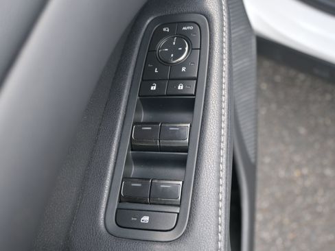 Used 2023 Lexus RX 350 Premium w/ Accessory Package AWD/4WD image 15
