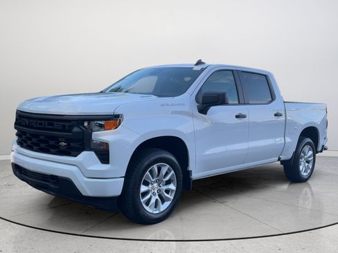 New 2026 Chevrolet Silverado 1500 Custom RWD image 3