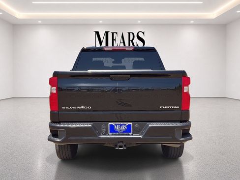 Used 2023 Chevrolet Silverado 1500 Custom RWD image 4