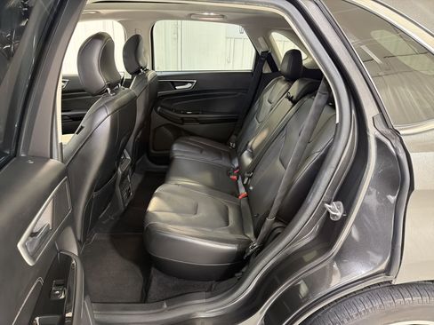 Used 2015 Ford Edge Titanium w/ Equipment Group 302A AWD/4WD image 12
