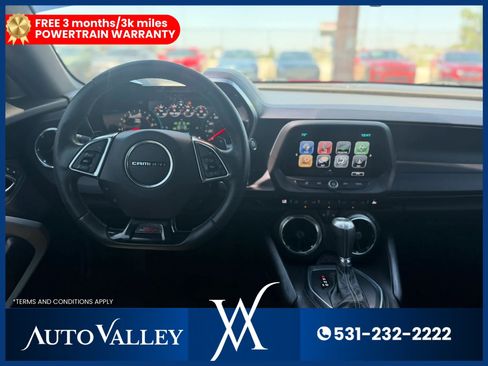 Used 2018 Chevrolet Camaro SS RWD image 21